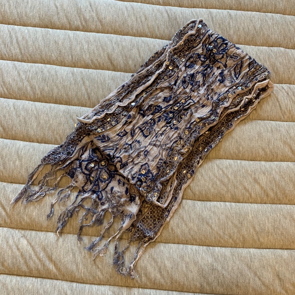 Unisex Blue Sequined Embellished Tassel Scarf
